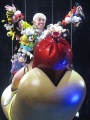 Miley reitet Bockwurst.jpg